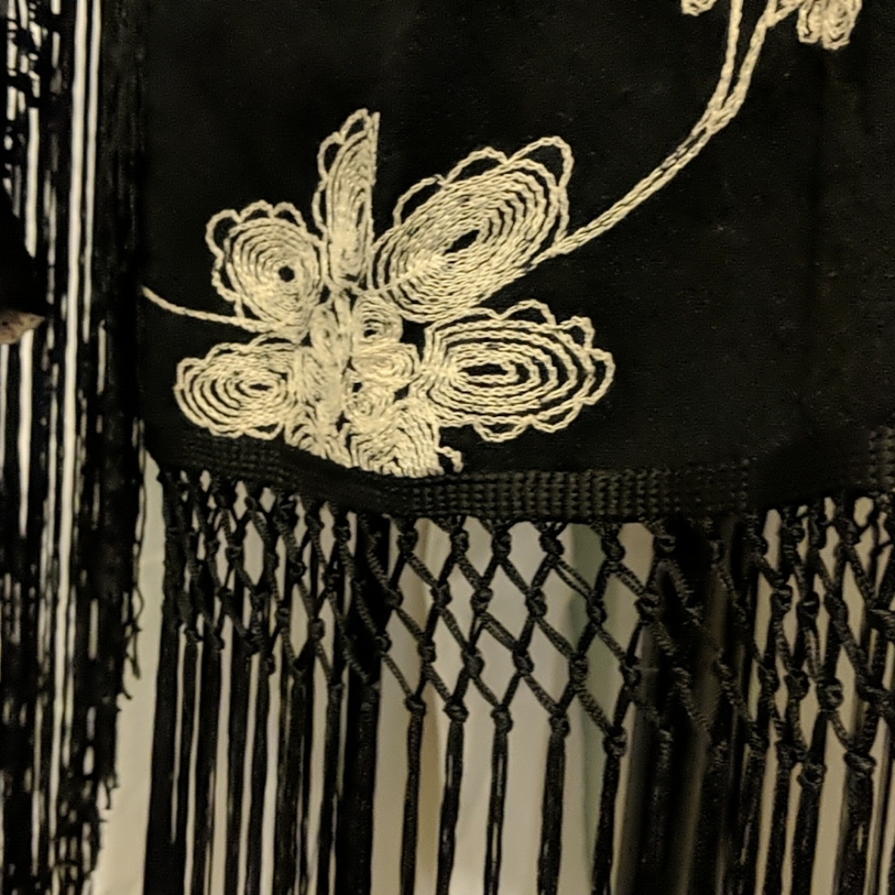Lyra embroidered floral kimono sweater - Picture 6 of 10